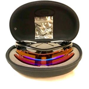 Oakley Radarlock sunglasses